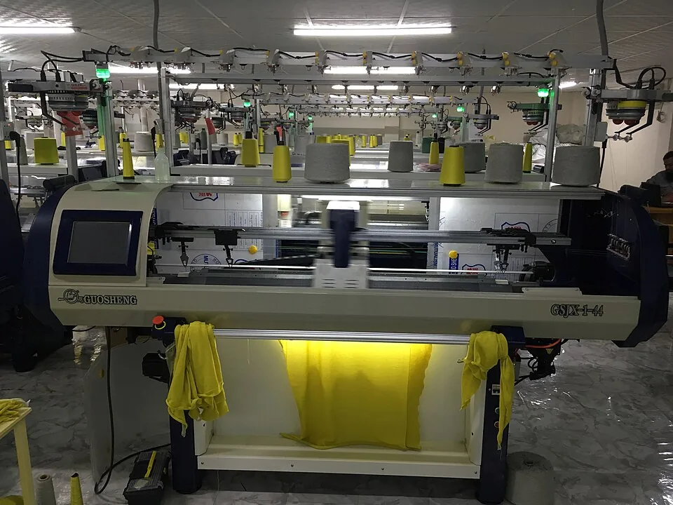 Xưởng dệt bo cổ áo